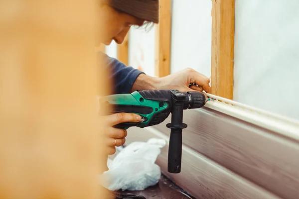 A Personal Journey Through Vinyl Siding Installation