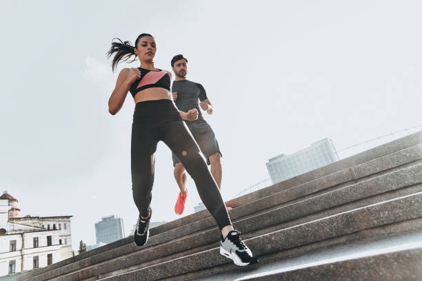 Sports Psychology and Mental Toughness: How Elite Athletes Perform Under Pressure