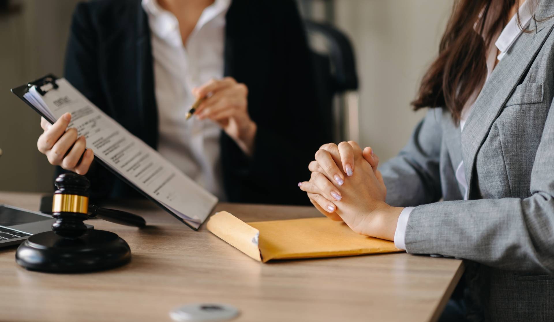 Handle Retirement-Related Paperwork With Mobile Notary Assistance for Important Records